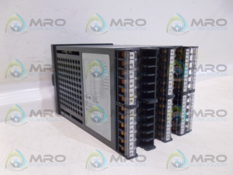 EUROTHERM 2404/CP/VH/H7/XX/W2 CONTROLLER *NEW NO BOX*