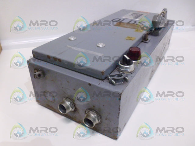 ALLEN BRADLEY 712-CACD251 SER N COMBINATION STARTER (AS PICTURED) *USED*