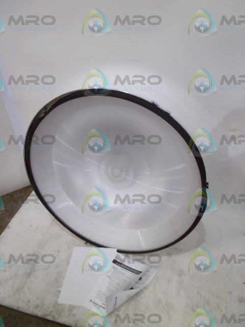 LITHONIA LIGHTING A30U REFLECTOR HID ENCLOSED *NEW IN BOX*