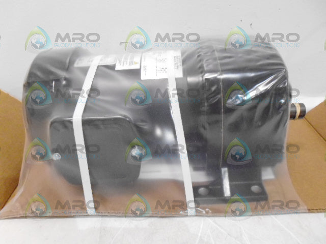 DAYTON 6Z405B INDUSTRIAL GEAR MOTOR 1/2 HP 21.1 RPM *NEW IN BOX*