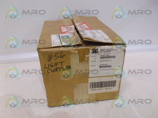 STI 70027-1000 LCC-FB-AC1-U LIGHT CURTAIN CONTROLLER (AS PICTURED) *NEW IN BOX*