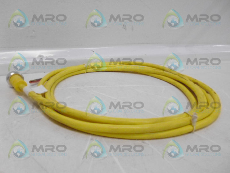 IFM EFECTOR E18105 FEMALE CONNECTOR *NEW NO BOX*