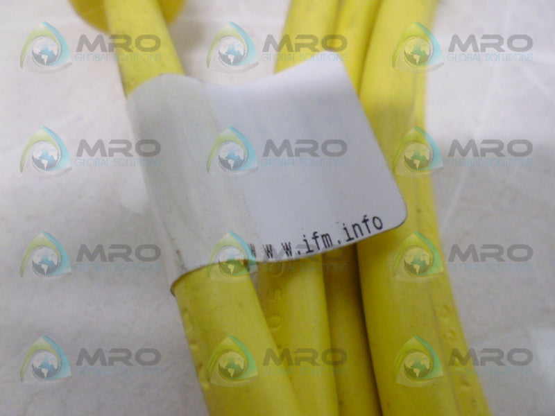 IFM EFECTOR E18105 FEMALE CONNECTOR *NEW NO BOX*