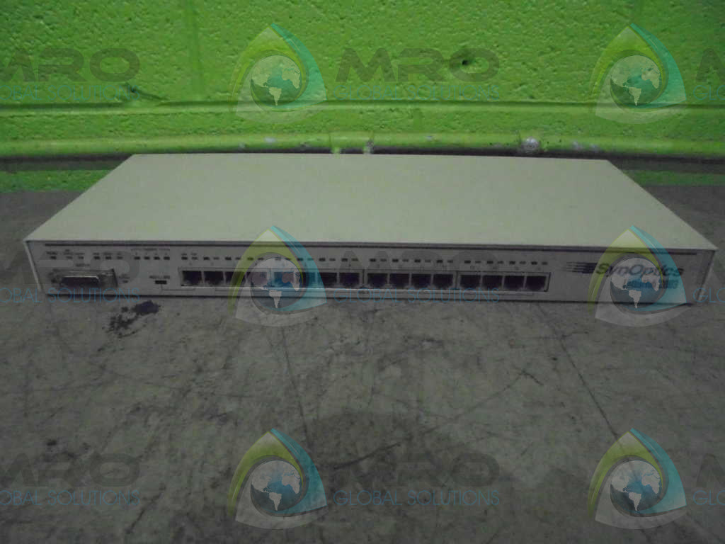 SYN OPTICS LATTISHUB 2803 *USED*