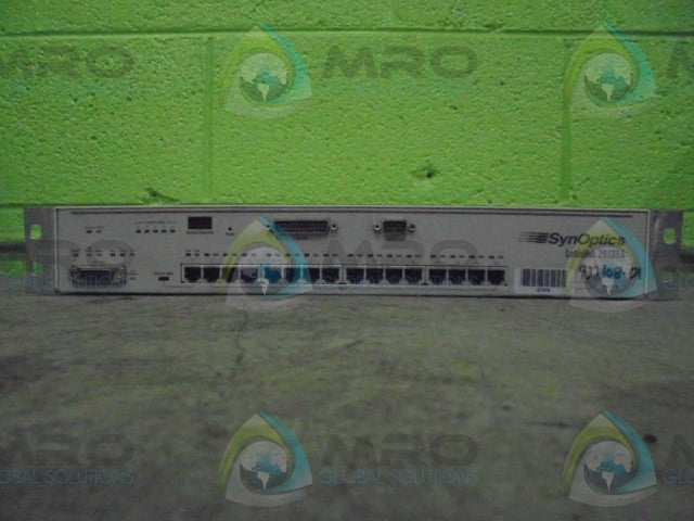 SYN OPTICS LATTISHUB 2813SA  *USED*