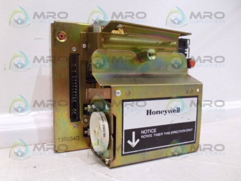 HONEYWELL R4140G FLAME SAFEGUARD PROGRAMMER *USED*
