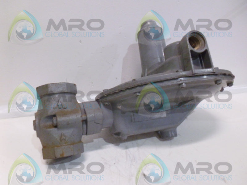 FISHER S202H GAS PRESSURE REGULATOR 1/4" * NEW *