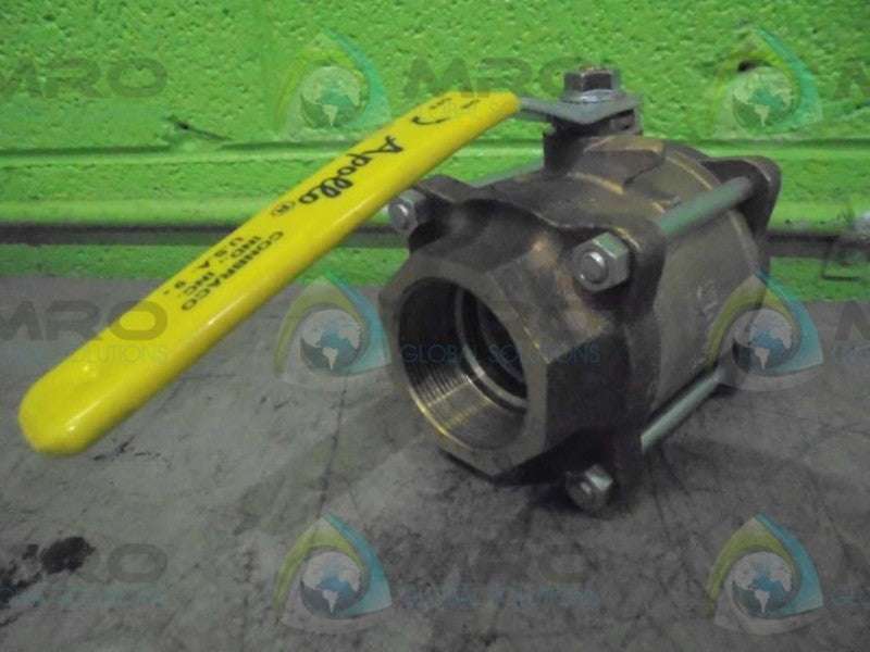 APOLLO 82-108-01 3PC BALL VALVES  *NEW IN BOX*