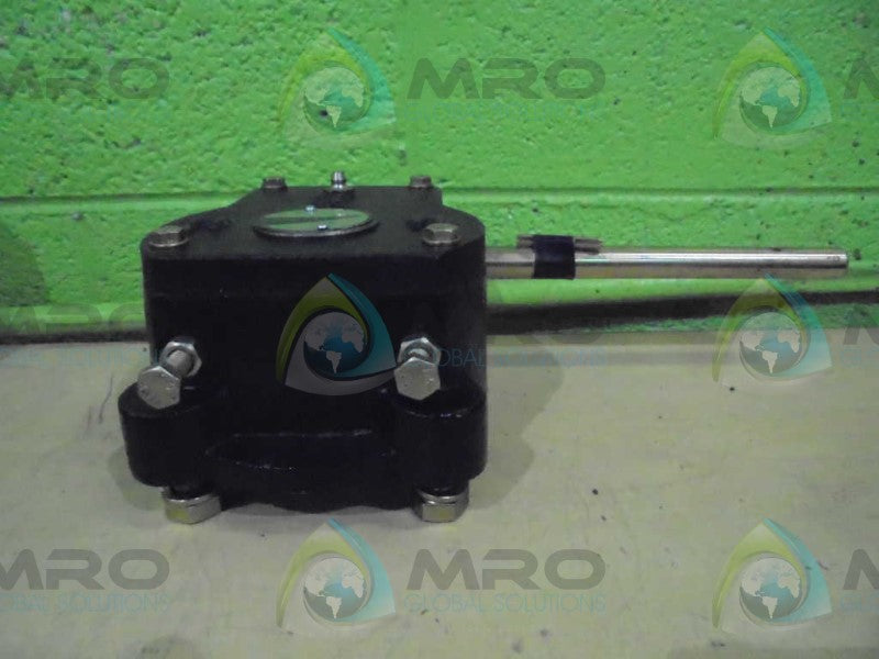 DELTECH 120120442541 HANDWHEEL GEAR OPERATOR *USED*