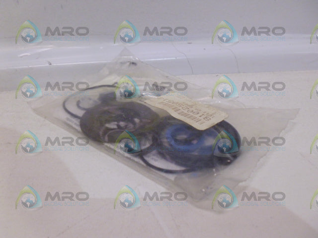 COMPACT RKD2 1/05 KIT *NEW IN FACTORY BAG*