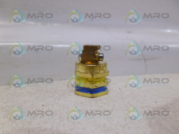 NORDSON 1015914 RIGHT ANGLE NOZZLE * NEW IN ORIGINAL PACKAGE *