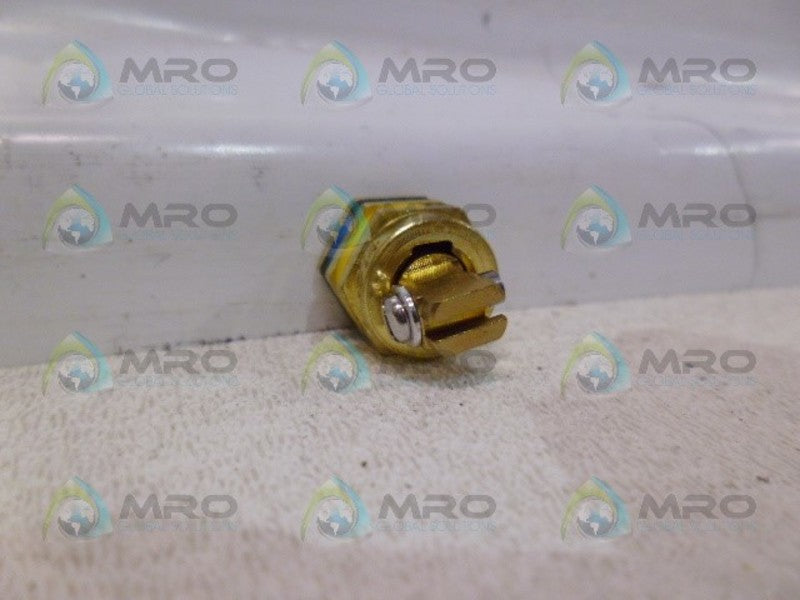 NORDSON 1015914 RIGHT ANGLE NOZZLE * NEW IN ORIGINAL PACKAGE *