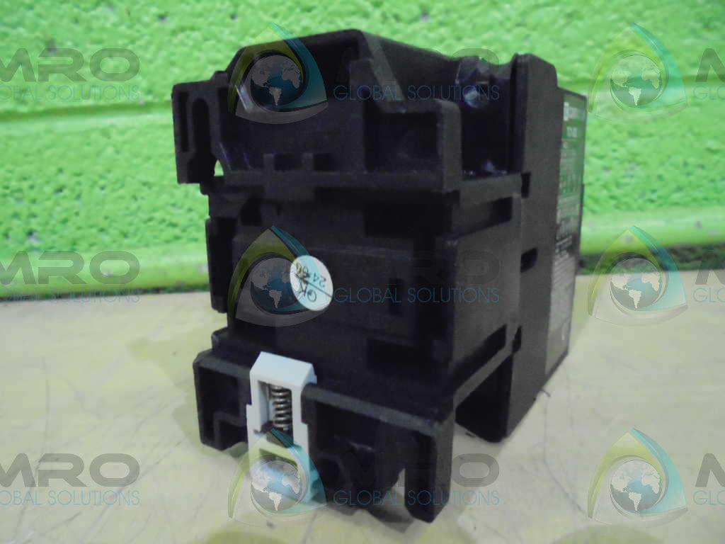 TC CONTACTOR TC1D3210 W6 CONTACTOR *NEW IN BOX*