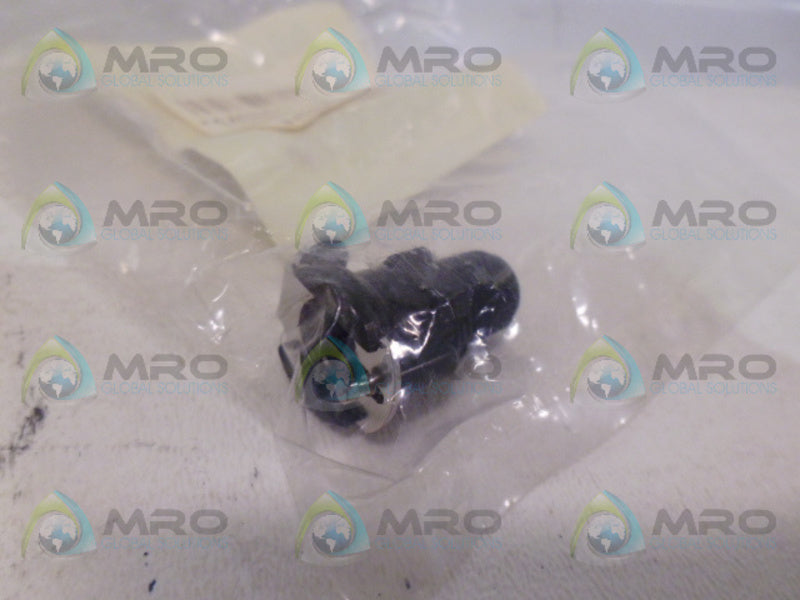 MARSH RP18273 FTG 1/8 FEMALE *NEW IN ORIGINAL PACKAGE*