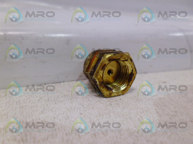 NORDSON 1011016 NOZZLE RIGHT ANGLE *USED*