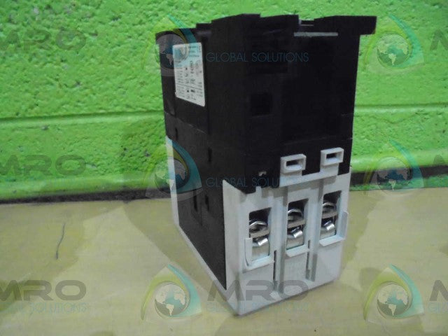 SIEMENS 3RT1936-1B..0 *USED*
