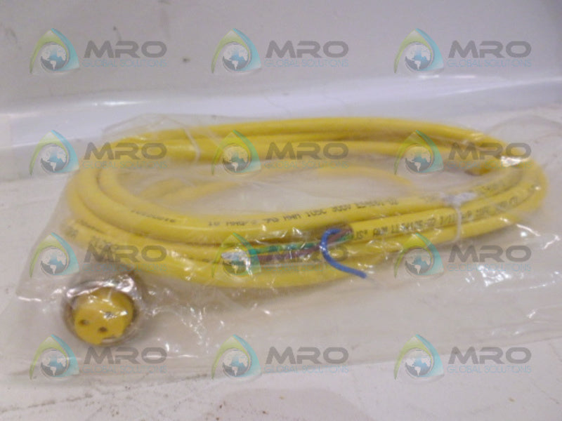 TURCK RKM30-4M MOLDED CORDSET *NEW IN FACTORY BAG*