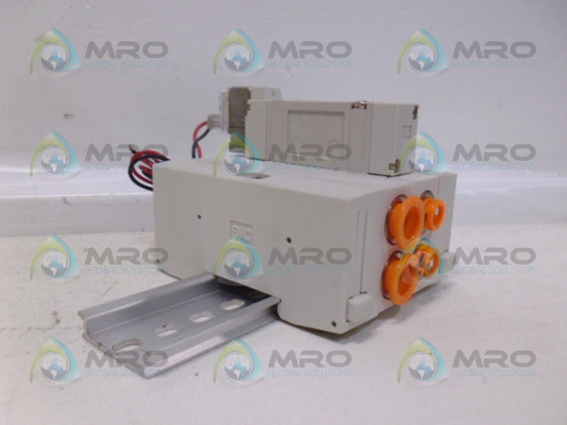 SMC SS5Y5-UIB990099 MANIFOLD ASSEMBLY (AS PICTURED) *NEW NO BOX*