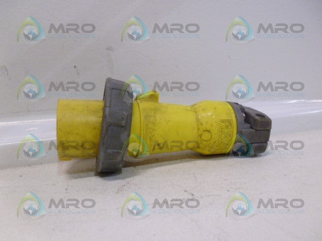 HUBBELL 320P4W PIN AND SLEEVE *USED*