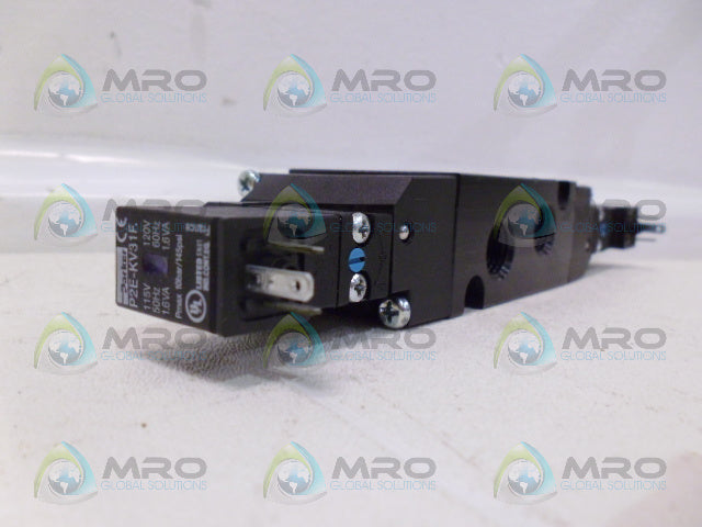 PARKER B521BB553C SOLENOID VALVE *NEW IN BOX*