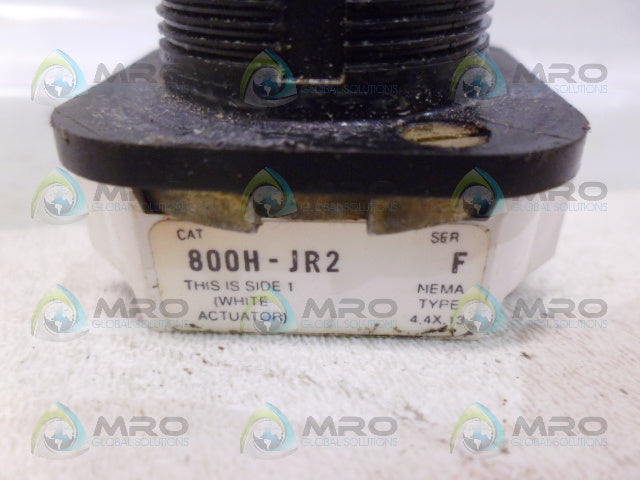 ALLEN BRADLEY 800H-JR2 SER. F (MISSING KNOB) *USED*