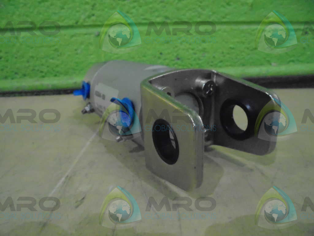 SMC NCDGDA40-0050 *NEW NO BOX*