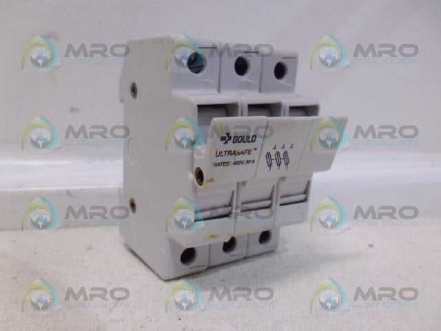 GOULD USM3 FUSE HOLDER  *USED*