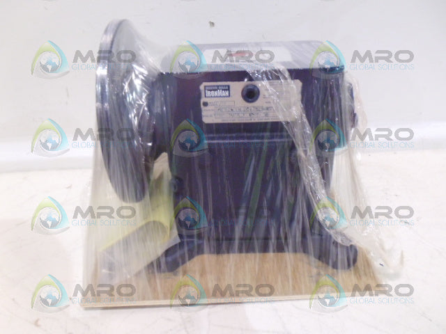 GROVE GEAR GRG8210116.00 RIGHT ANGLE GEAR REDUCER RATIO 40:1 *NEW IN BOX*
