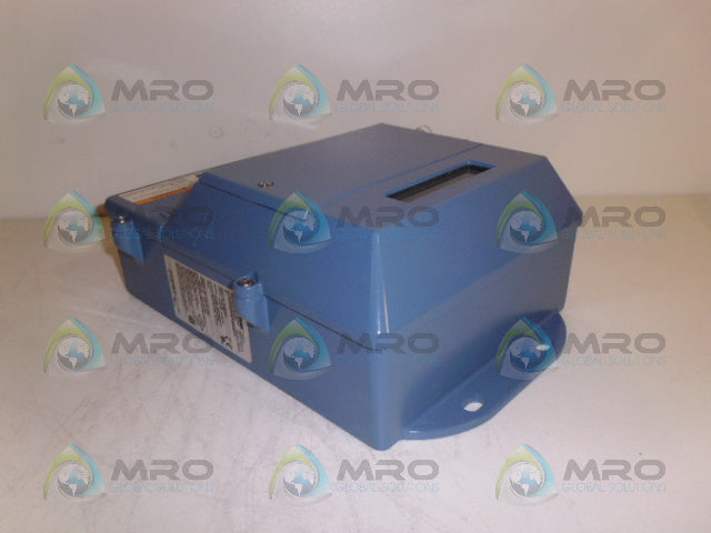 ROSEMOUNT 8712ESR2A1N0M4B6C1 MAGNETIC FLOWTUBE *NEW IN BOX*