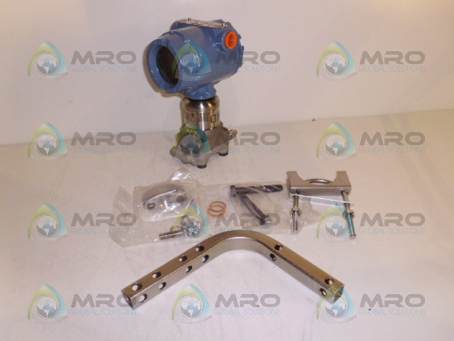 ROSEMOUNT 3051S1CG4A2E12A1AB4D2KBL1L4M5P2Q4 TRANSMITTER *NEW IN BOX*