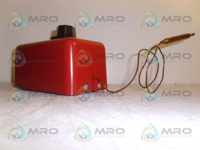 CHROMALOX AR-215A INDUSTRIAL THERMOSTAT *NEW IN BOX*