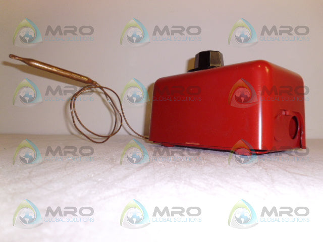 CHROMALOX AR-215A INDUSTRIAL THERMOSTAT *NEW IN BOX*