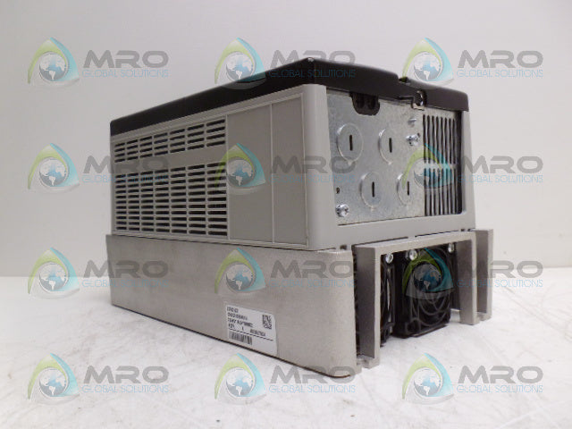 ALLEN BRADLEY POWERFLEX 70 20AE011A0AYNNNC0 SER A DRIVE F/W 5.001 *NEW NO BOX*