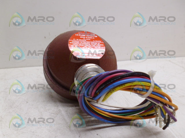 PYROTECTOR 30-2056E-24 IR FLAME DETECTOR *NEW NO BOX*