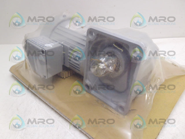 GTR BH2FM22T-040TK4A INDUCTION MOTOR 1/4HP 40:1 *NEW IN BOX*