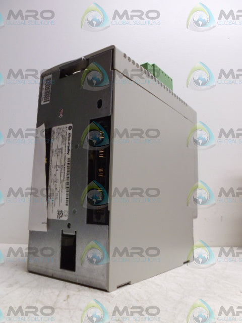 ALLEN BRADLEY 2094-BC02-M02 SER A AXIS MODULE F/W V1.81 (REMAN) *NEW IN BOX*