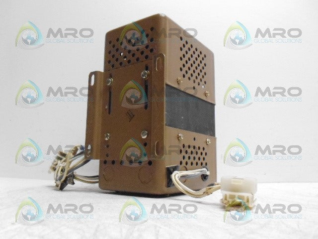 SOLA 63-21-125-4 CONSTANT VOLTAGE TRANSFORMER *USED*
