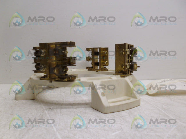 INDUSTRIAL PART# RT048200E00037 BRUSH RING ASSY (AS PICTURED) *NEW NO BOX*