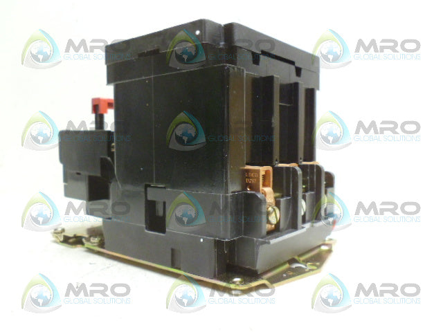 SQUARE D 8536-SDO1V02S STARTER *NEW IN BOX*