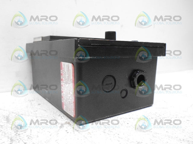 BECKMAN INDUSTRIAL SM-140 SOLUMETER CONDUCTIVE CONTROLLER (AS PICTURED) *USED*