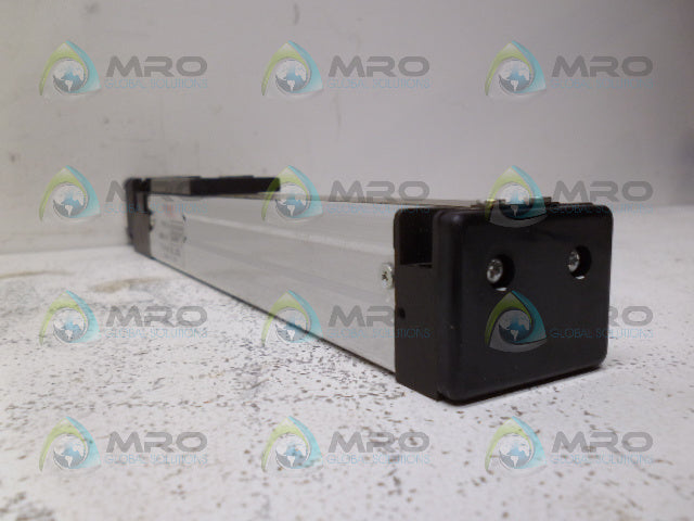 THK VLA-ST-45-02-0150 LINEAR ACTUATOR *NEW IN BOX*