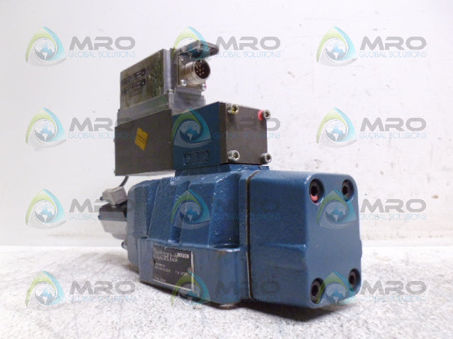 BOSCH 0811404258 DIRECTIONAL VALVE *NEW NO BOX*