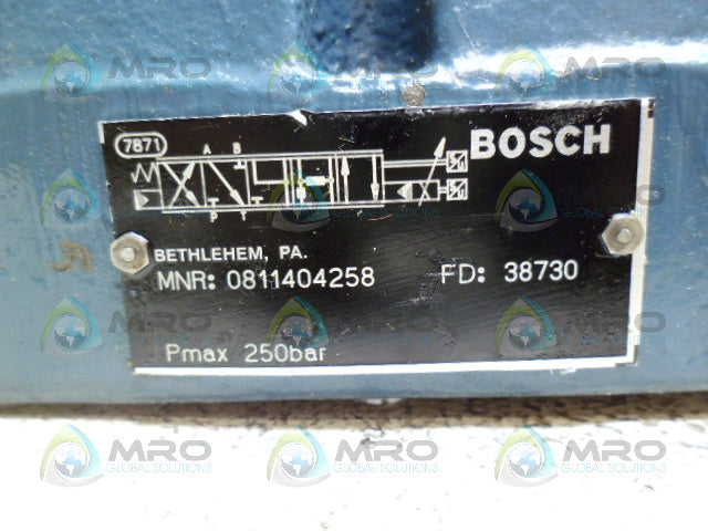BOSCH 0811404258 DIRECTIONAL VALVE *NEW NO BOX*