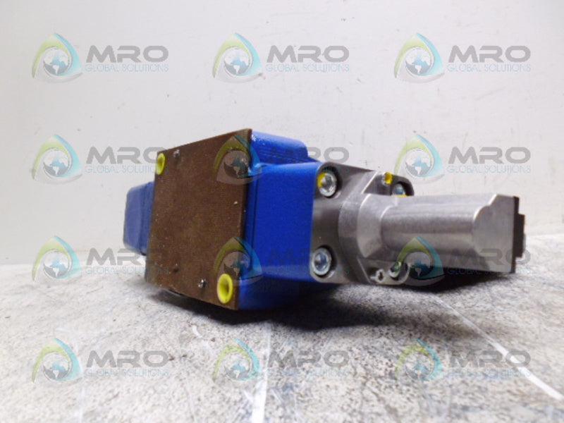 REXROTH 0811404438 4WRLE27Q4-430M-30/G24ETK0/A1M * NEW NO BOX *