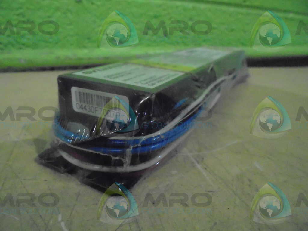 SYLVANIA QT2X32  T8/120 ISN-SC *NEW IN BOX*