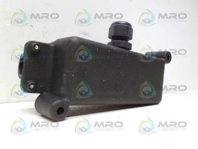 SIEMENS 500-5606 NETWORK TAP HOUSING *NEW NO BOX*