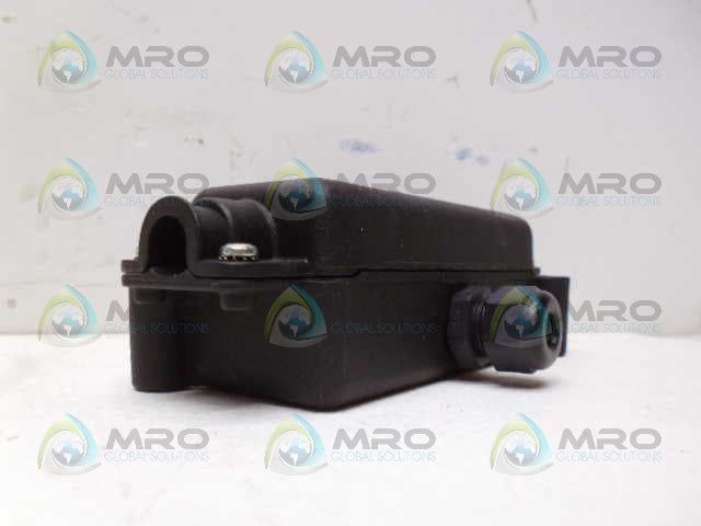 SIEMENS 500-5606 NETWORK TAP HOUSING *NEW NO BOX*