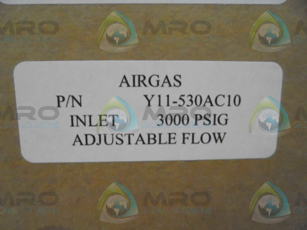 AIRGAS Y11-530AC10 GAS REGULATOR *NEW IN BOX*