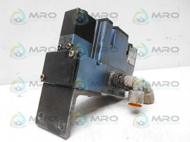 MAC 6231C-211-PM-501DA SOLENOID VALVE *USED*