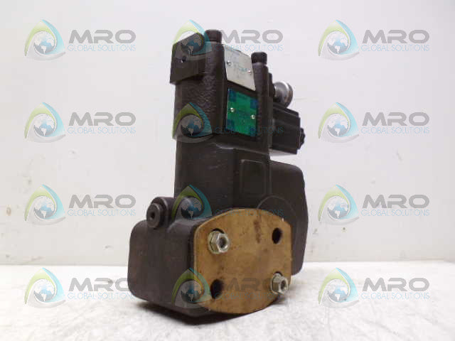 BENCHMARK R5V12 333 1209 W01 A1 *NEW NO BOX*